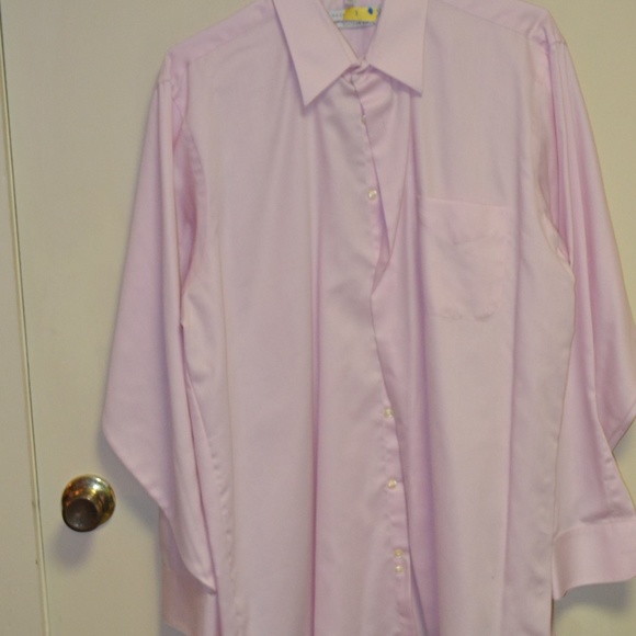 Lotof 4 Geoffrey Beene dress shirts - Picture 3 of 5